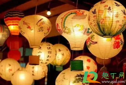 怎么写朋友圈元宵节祝福语2021(2021元旦祝福语简短创意发朋友圈)