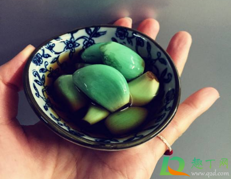 腊八蒜早上腌还是晚上腌(腊八蒜什么时候腌都行吗) 腊八蒜早上腌还是晚上腌(腊八蒜什么时候腌都行吗)