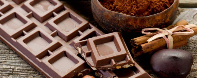 贫血吃什么比较好(缺铁性贫血吃什么比较好)