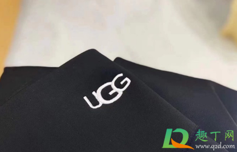 ugg有羊毛裤是真的吗(ugg羊毛裤真假鉴别)