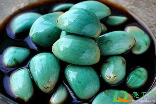 腊八蒜放阳光下还是阴凉处(腌制的腊八蒜放阴凉处还是放温暖的地方)