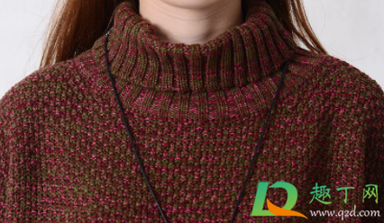 羊毛衫染色了用什么可以洗干净(羊毛衫染上颜色怎么处理)