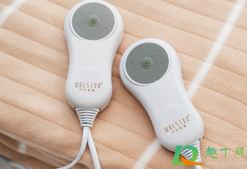 电热毯插一晚上忘了关危险吗(电热毯开一整夜忘记关)