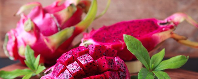 吃火龙果有什么功效(吃火龙果有啥功效)