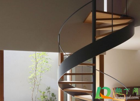 3米高楼梯踏步多少个(3.3米层高楼梯共几踏步)