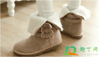 翻毛鞋磨损了怎么办(翻毛皮鞋子烂了怎么补救)