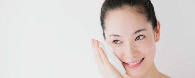 正确的早晚间护肤顺序你知道吗(晚上护肤的顺序先后是怎么用的)