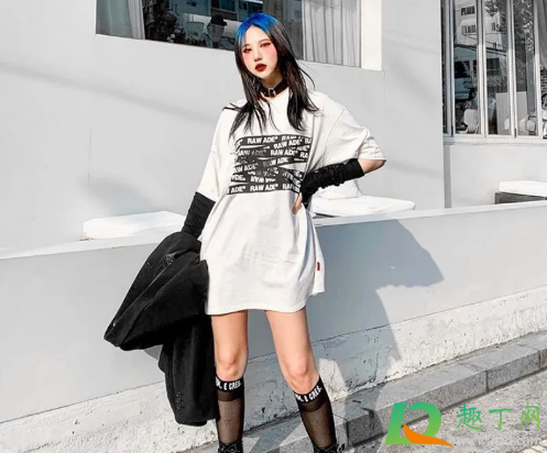 挂耳染掉色了自己能补色吗(挂耳染怎么补色) 挂耳染掉色了自己能补色吗(挂耳染怎么补色)