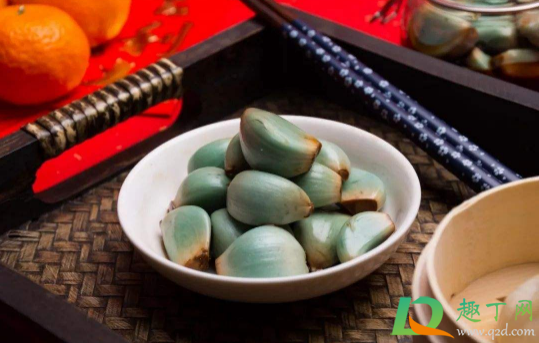 腊八蒜绿一半可以吃吗(腊八蒜绿了一半) 腊八蒜绿一半可以吃吗(腊八蒜绿了一半)