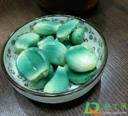 腊八蒜变软了怎么办(腊八蒜变黄了怎么办) 腊八蒜变软了怎么办(腊八蒜变黄了怎么办)