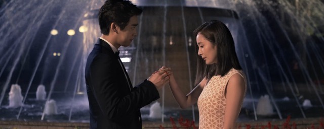 列出如下7名演员(现有10名演员,每人都能)