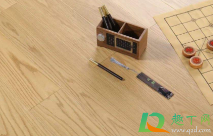 地暖不用的房间关闭节能吗(不经常在家地暖需要关掉吗)