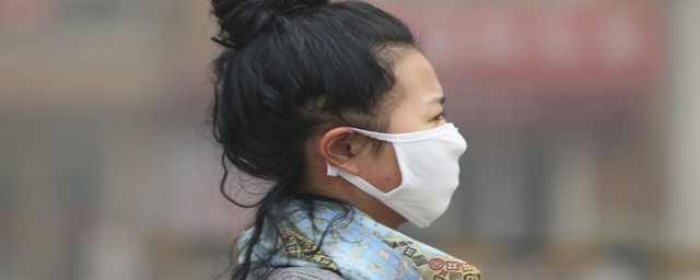 一次性口罩更换时间(一次性口罩更换时间为多少小时)