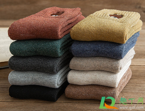 腿粗的女生适合穿长筒袜吗(腿粗的女生适合穿什么袜子) 腿粗的女生适合穿长筒袜吗(腿粗的女生适合穿什么袜子)