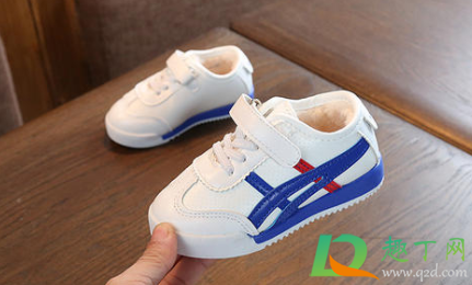 童鞋10码是多少cm(童鞋10码鞋是多大的鞋)