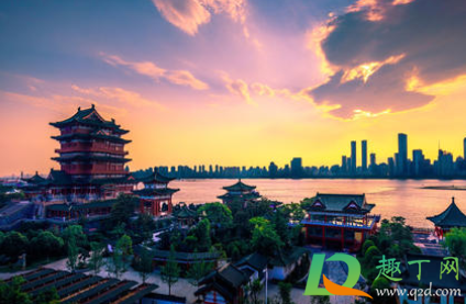 四大名楼是哪四大名楼(四大名楼是哪四大名楼位于哪里,什么年限建的)