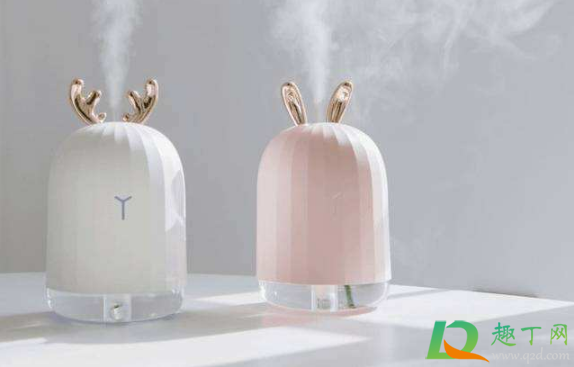 加湿器用多少度的水(加湿器里加多少水合适) 加湿器用多少度的水(加湿器里加多少水合适)