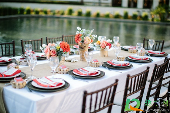  2020年12月几号办酒席好