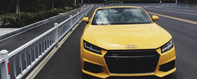 侧方位停车怎么与旁车保持50公分(侧方位停车前后30公分怎么停)