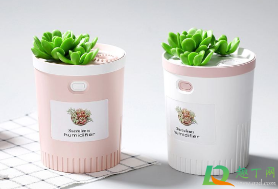 用加湿器开门还是关门(开加湿器要关房门嘛)