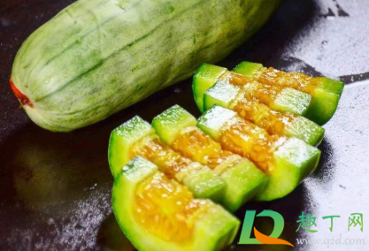 没熟的羊角蜜瓜瓤是什么颜色(羊角蜜瓜瓤有怪味,是催熟吗)