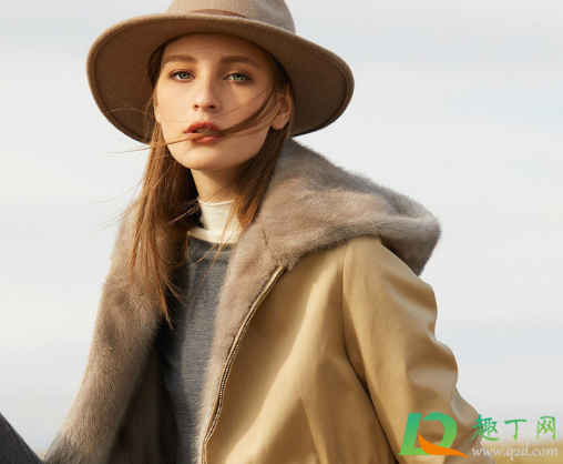 貂皮清洗可以用雪洗吗(貂毛可以用雪洗吗)