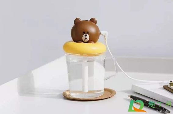 加湿器水没有用完可以一直放着吗(加湿器里的水多久就不能用了) 加湿器水没有用完可以一直放着吗(加湿器里的水多久就不能用了)