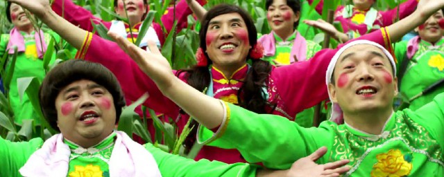 就是闹着玩的剧情简介(《就是闹着玩的》)