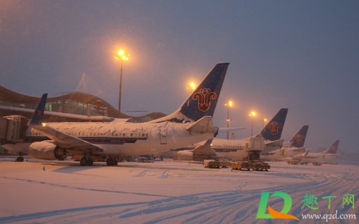 暴雪会影响飞机出行吗(暴雪天气飞机能飞吗)