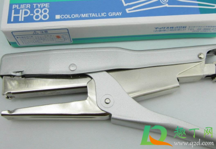 订书机钉子卡在里面怎么办(订书钉卡在订书机里了怎么办) 订书机钉子卡在里面怎么办(订书钉卡在订书机里了怎么办)