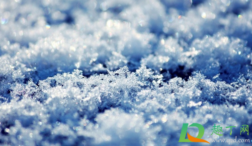 下雪发朋友圈唯美短句2020最新(新年下雪发朋友圈唯美短句) 下雪发朋友圈唯美短句2020最新(新年下雪发朋友圈唯美短句)