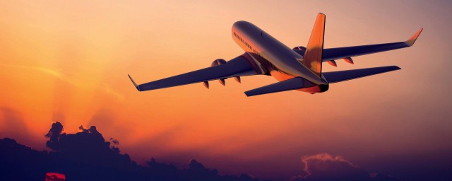 网上买不了必须去机场服务台(机场有电脑服务吗)