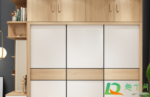 一个衣柜的甲醛很严重吗(家里做的衣柜甲醛严重吗)