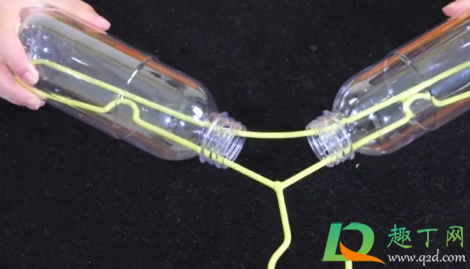 衣服怎样挂避免肩膀鼓包(将衣服把肩膀挂出包怎么办)