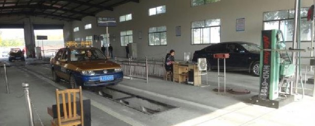 驾驶证年审需要准备什么(驾驶证年审需要些什么)