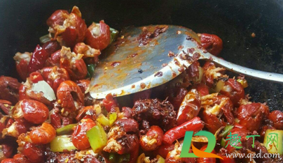 做虾尾怎么处理虾子(虾尾处理方法)