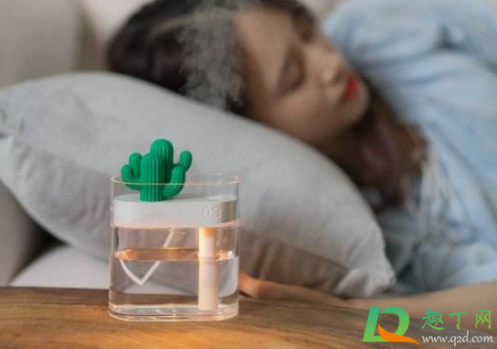 用加湿器后为什么家具上出现白霜(加湿器开了后屋子里有白霜) 用加湿器后为什么家具上出现白霜(加湿器开了后屋子里有白霜)