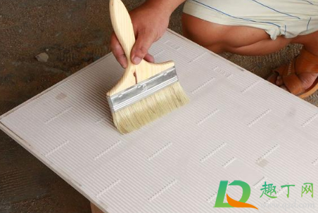 瓷砖背胶刷了10天还有效果吗(瓷砖刷好背胶是几天后能用) 瓷砖背胶刷了10天还有效果吗(瓷砖刷好背胶是几天后能用)