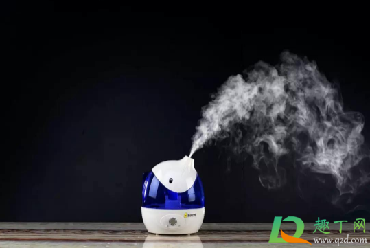 加湿器可以对着鼻子吹吗(加湿器对着头吹好吗)