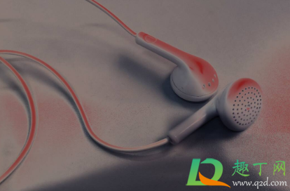 耳机洗了声音变小怎么办(耳机听久了声音变小 怎么修复) 耳机洗了声音变小怎么办(耳机听久了声音变小 怎么修复)