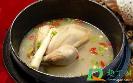 煲鸡汤需要焯水去腥吗(煲鸡汤到底要不要焯水) 煲鸡汤需要焯水去腥吗(煲鸡汤到底要不要焯水)