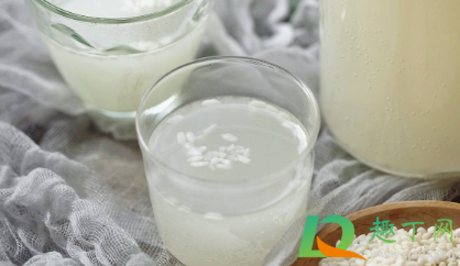 做酒酿用什么容器好(自己酿酒用什么容器储存好)