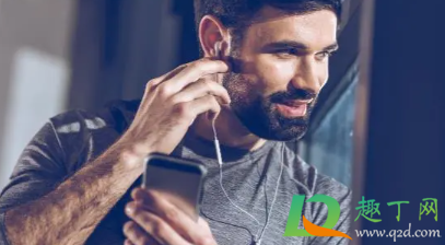 耳机里面的膜脏了怎么办(耳机外面的膜坏了怎么办)