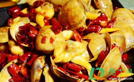 黄蚬子用什么能把沙子吐干净(大黄蚬子怎么吐沙子) 黄蚬子用什么能把沙子吐干净(大黄蚬子怎么吐沙子)