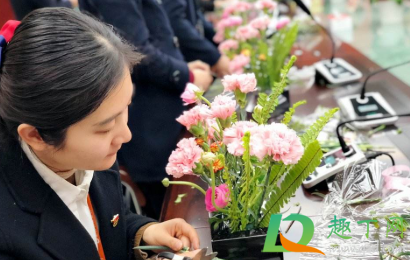 家里面插花插什么花比较好(家庭插花什么花最适合) 家里面插花插什么花比较好(家庭插花什么花最适合)