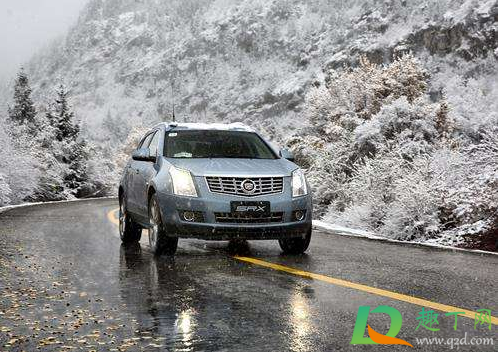 下雪天开车要关闭esp吗(下雪天开车要不要关闭esp)