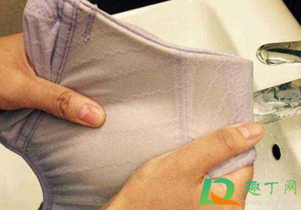 内衣尺码表40/90是多大(女人的内衣40/90是什么尺码)