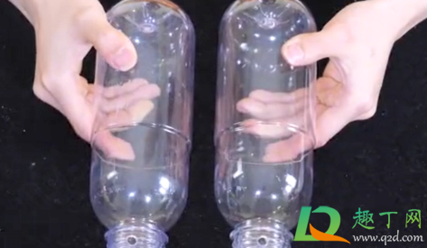 衣服怎样挂避免肩膀鼓包(将衣服把肩膀挂出包怎么办)