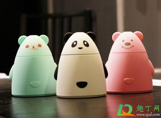 加湿器是放在空调出风口还是进风口(空调出风口加湿装置)