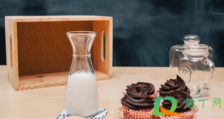 巴氏奶和纯牛奶营养一样吗(巴氏鲜奶营养价值真的比纯牛奶高吗)